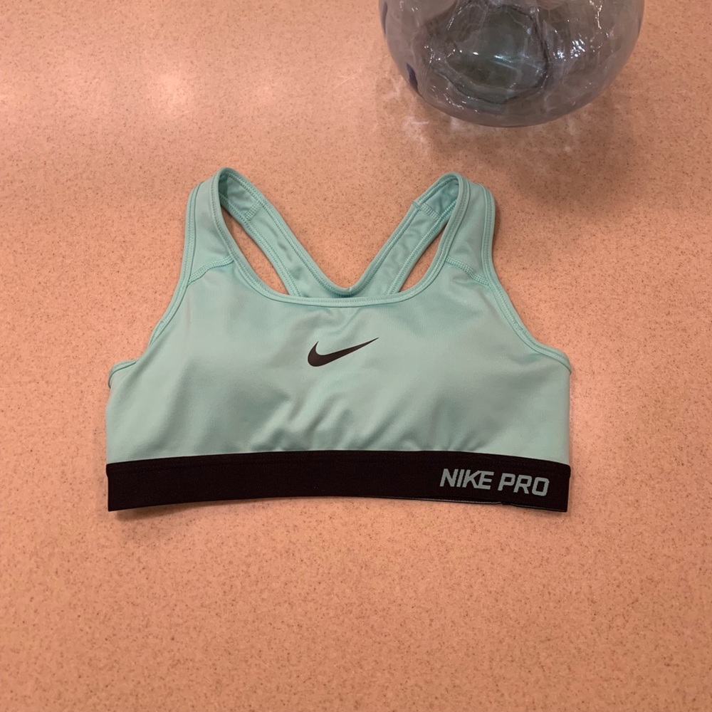 Size Small Nike Sports Bra
